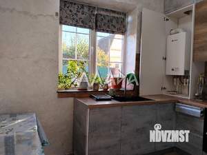 Дом 80м&sup2;, 2-этажный, участок 3 сот.  