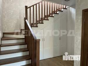 Дом 160м&sup2;, 2-этажный, участок 4 сот.  