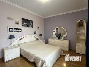 Дом 278м&sup2;, 2-этажный, участок 11 сот.  