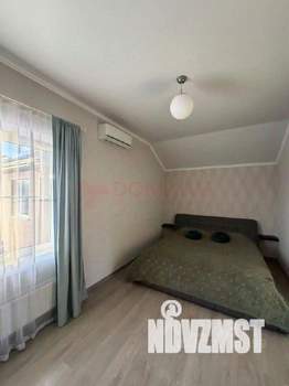 Дом 98м&sup2;, 2-этажный, участок 2 сот.  