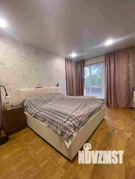 Дом 234м², 2-этажный, участок 8 сот.  