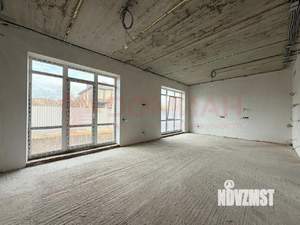 Дом 210м&sup2;, 2-этажный, участок 4 сот.  