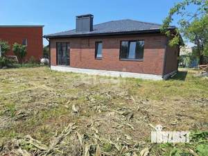 Дом 110м&sup2;, 1-этажный, участок 6 сот.  