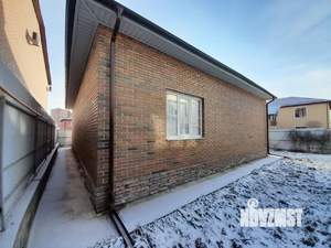 Дом 270м&sup2;, 2-этажный, участок 3 сот.  