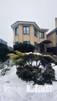 Дом 245м&sup2;, 2-этажный, участок 4 сот.  