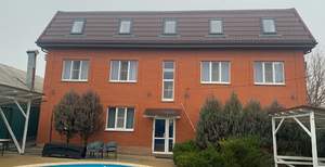 Дом 420м&sup2;, 3-этажный, участок 6 сот.  