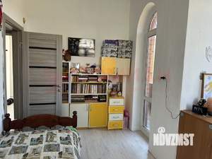 Дом 270м², 2-этажный, участок 17 сот.  