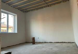 Дом 100м&sup2;, 1-этажный, участок 5 сот.  