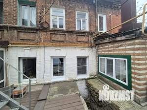 Дом 30м&sup2;, 3-этажный, участок 6 сот.  