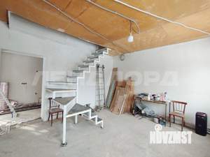 Дом 90м&sup2;, 2-этажный, участок 4 сот.  