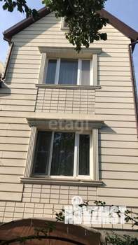 Дом 250м², 2-этажный, участок 4 сот.  