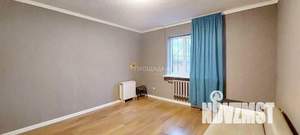 Дом 220м&sup2;, 2-этажный, участок 3 сот.  