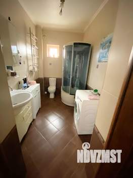 Дом 151м&sup2;, 2-этажный, участок 4 сот.  