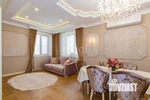 Дом 240м², 3-этажный, участок 5 сот.  