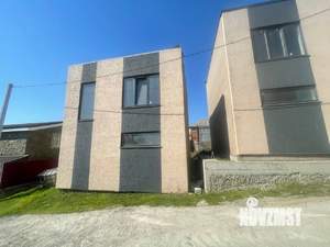 Дом 98м&sup2;, 2-этажный, участок 1 сот.  