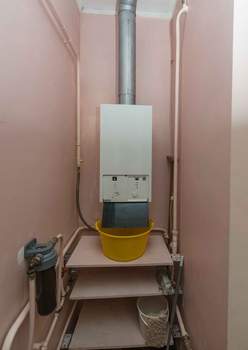 Дом 330м&sup2;, 2-этажный, участок 4 сот.  