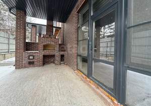 Дом 190м&sup2;, 2-этажный, участок 6 сот.  