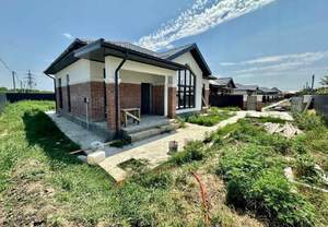 Дом 131м&sup2;, 1-этажный, участок 5 сот.  