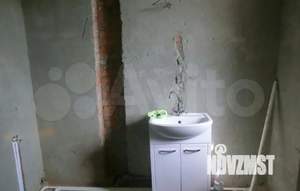 Дом 220м², 3-этажный, участок 3 сот.  