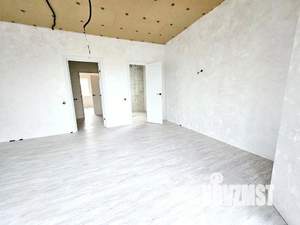 Дом 130м&sup2;, 2-этажный, участок 4 сот.  