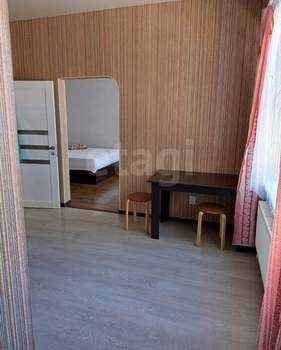 Дом 332м&sup2;, 2-этажный, участок 5 сот.  