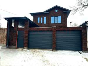 Дом 269м&sup2;, 3-этажный, участок 4 сот.  