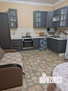 Дом 260м², 2-этажный, участок 7 сот.  
