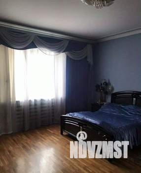 Дом 287м², 2-этажный, участок 5 сот.  