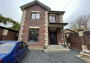 Дом 140м², 2-этажный, участок 2 сот.  