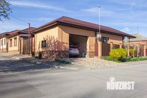 Дом 210м², 1-этажный, участок 4 сот.  