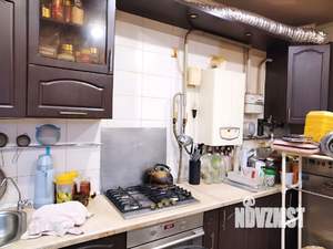 Дом 184м&sup2;, 2-этажный, участок 6 сот.  