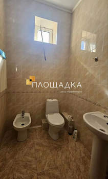 Дом 378м&sup2;, 2-этажный, участок 6 сот.  