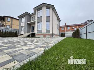 Дом 250м², 3-этажный, участок 6 сот.  