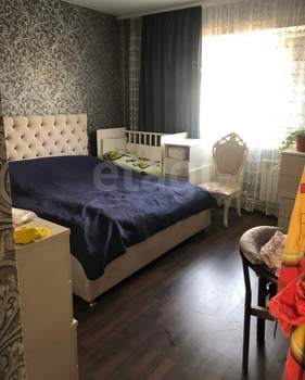 Дом 200м&sup2;, 2-этажный, участок 6 сот.  