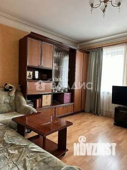 Дом 250м², 2-этажный, участок 6 сот.  
