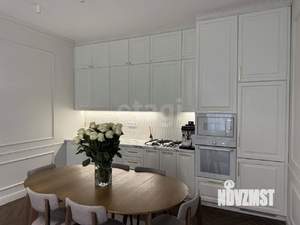 Дом 199м&sup2;, 3-этажный, участок 2 сот.  