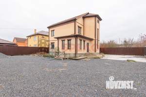 Дом 390м&sup2;, 3-этажный, участок 9 сот.  