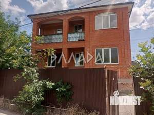 Дача 328м², 2-этажный, участок 6 сот.  