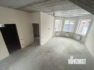 Дом 150м&sup2;, 2-этажный, участок 3 сот.  