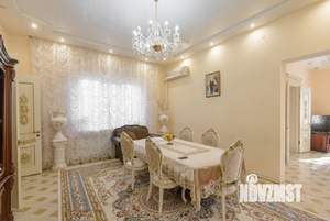 Дом 220м², 1-этажный, участок 6 сот.  