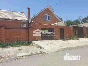 Дом 240м², 3-этажный, участок 2 сот.  