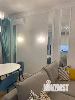 Дом 210м&sup2;, 3-этажный, участок 4 сот.  