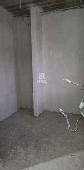 Дом 190м&sup2;, 3-этажный, участок 4 сот.  