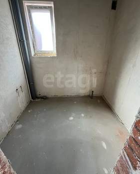 Дом 154м&sup2;, 2-этажный, участок 4 сот.  