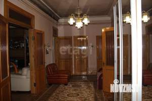 Дом 240м&sup2;, 2-этажный, участок 9 сот.  