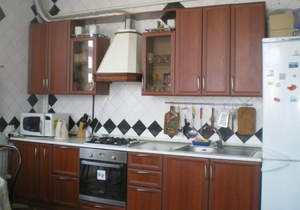 Дом 200м&sup2;, 6-этажный, участок 5 сот.  