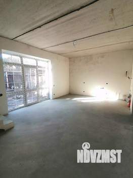 Дом 140м&sup2;, 2-этажный, участок 3 сот.  