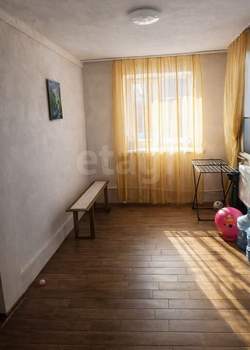 Дом 136м&sup2;, 2-этажный, участок 6 сот.  