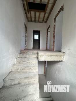 Дом 140м², 2-этажный, участок 4 сот.  