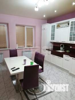 Дом 465м&sup2;, 2-этажный, участок 3 сот.  